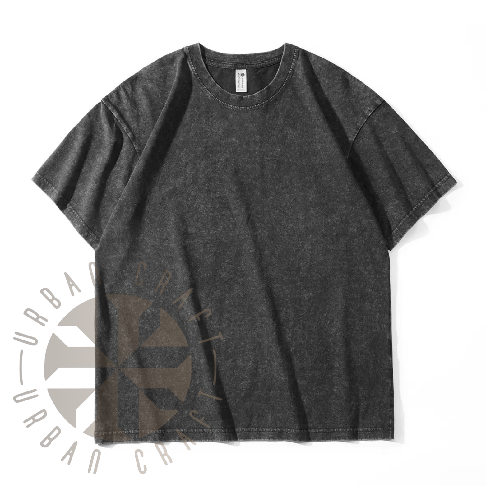 Blank black oversized T-shirt with relaxed fit