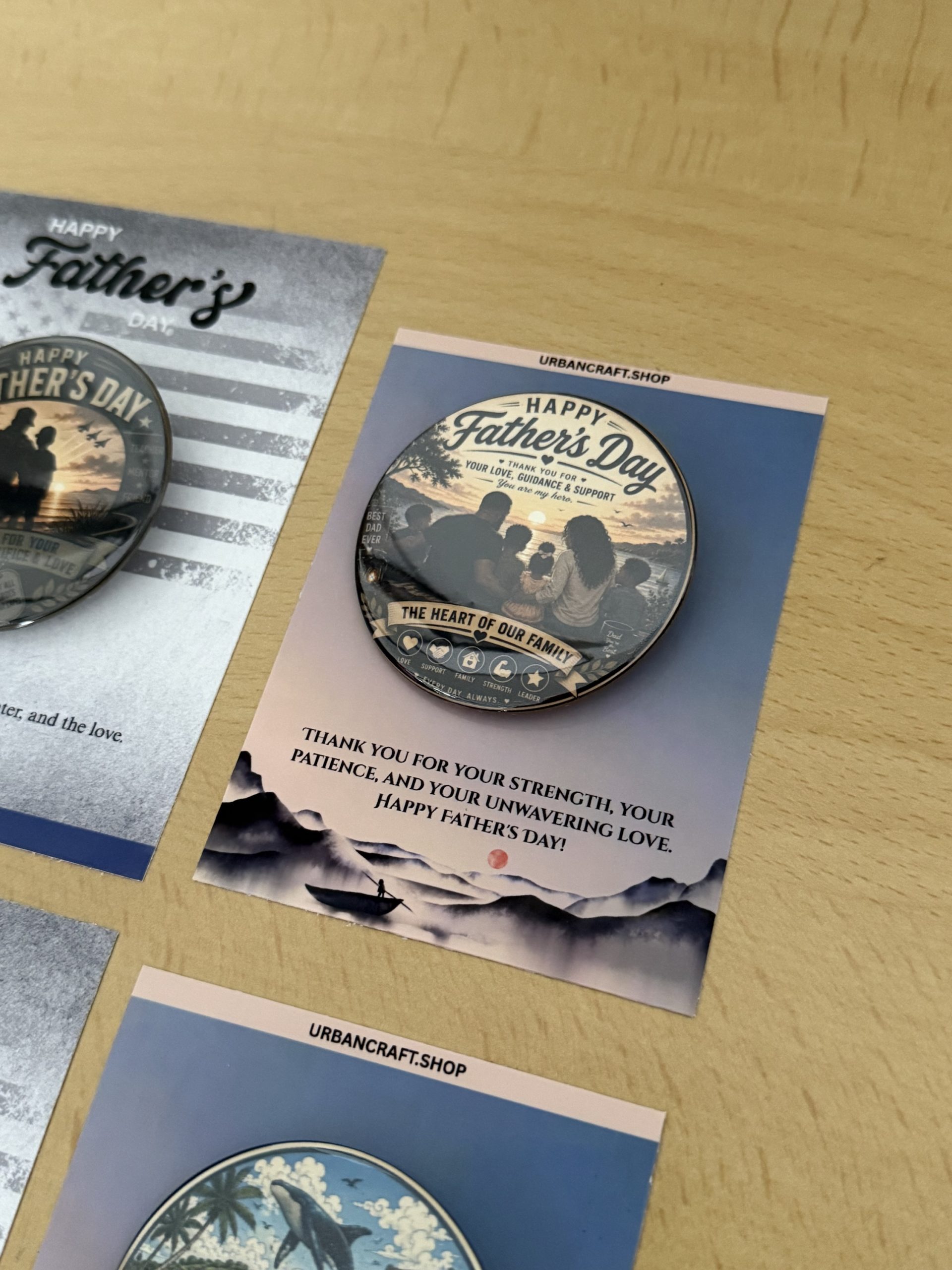 Custom 58 mm Pin Badge | Names, Photos & Logos